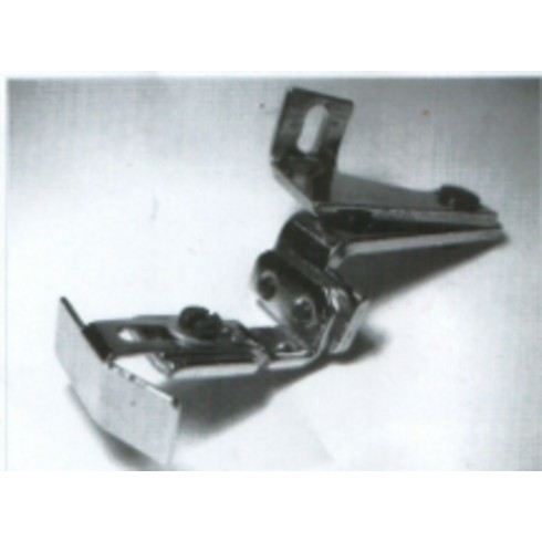 Крепеж для оверлоков KU220-4 (Siruba 747) длинный ограничитель