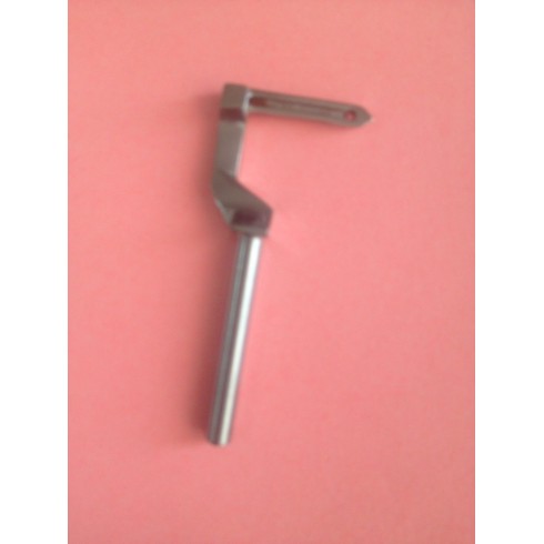 Петлитель стачивающий с корот.нос.