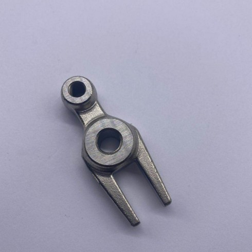 Вилка рычага 13505011 (7WF5-012) 1420900400