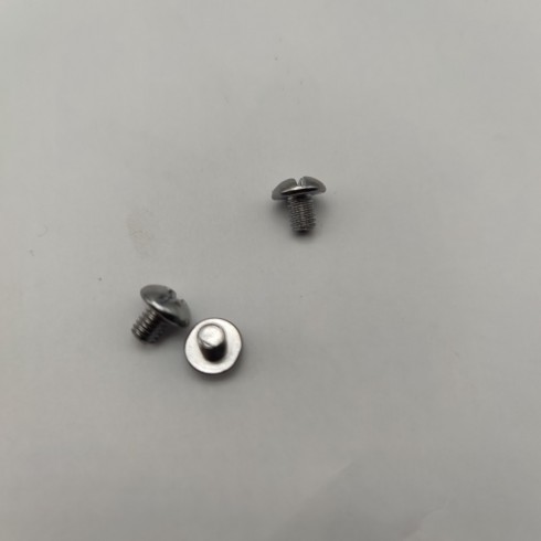 Винт 417S15013 M4x5