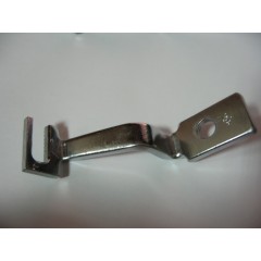 Лапка левая 135-48201 (27,5х5,2) (original)